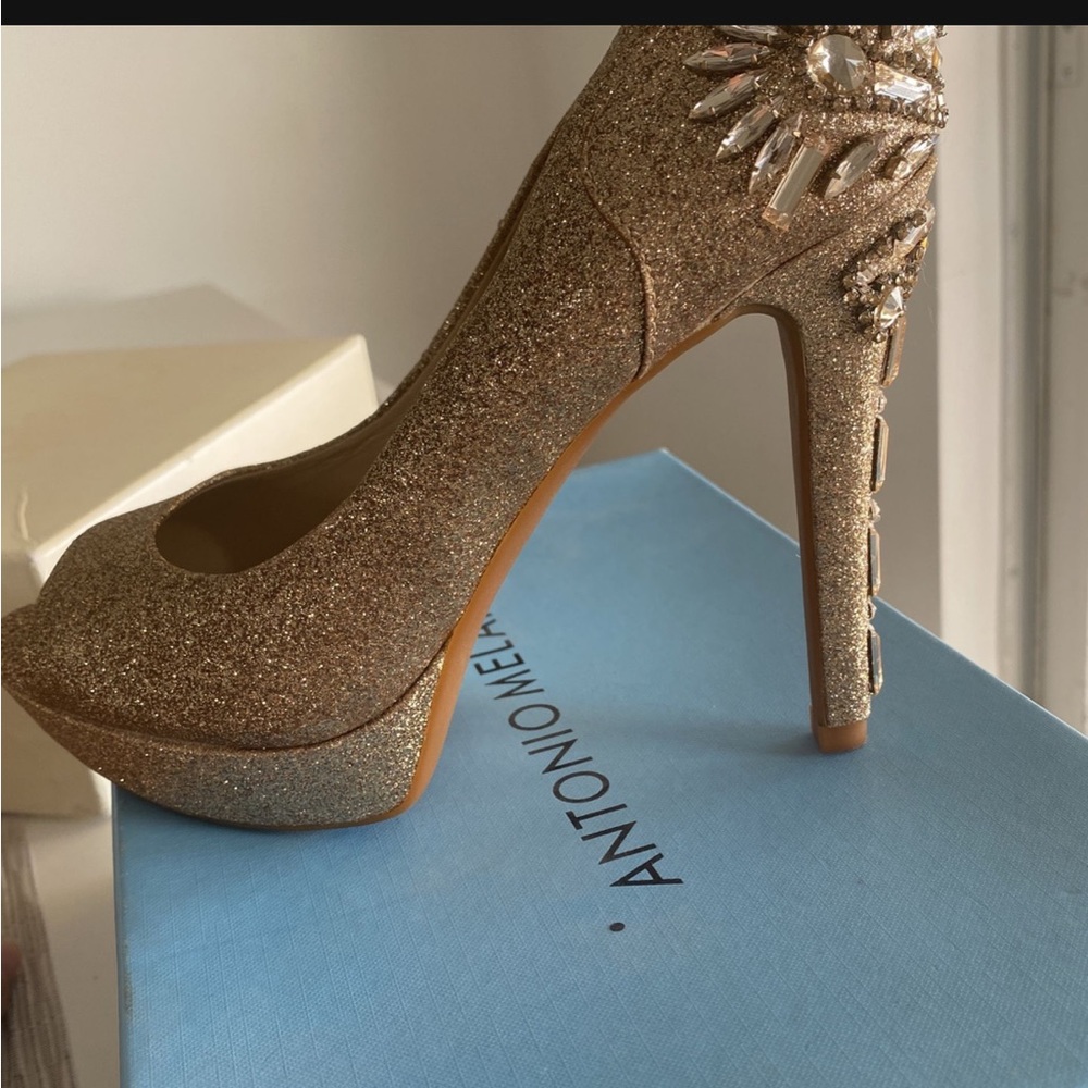 GOLD Gianni Bini Party Platform Stiletto Peep Toe